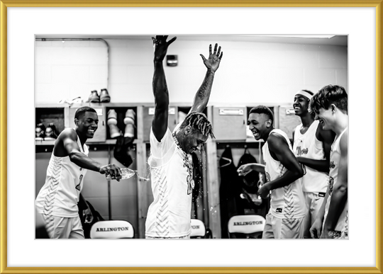 The Win Frame
