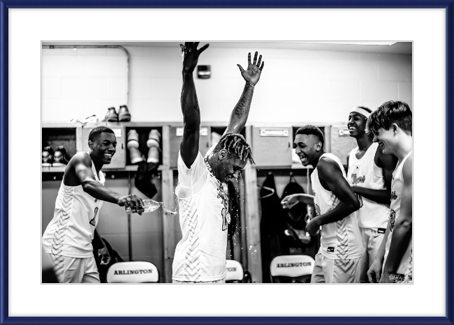The Win Frame