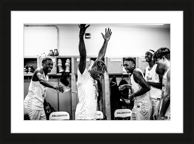 The Win Frame