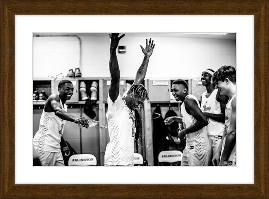 The Win Frame