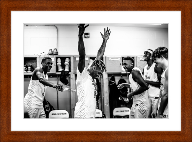 The Win Frame