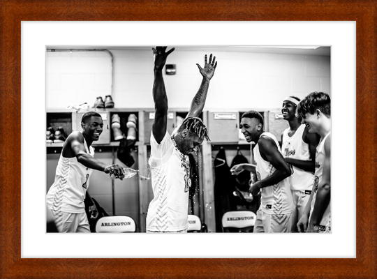 The Win Frame